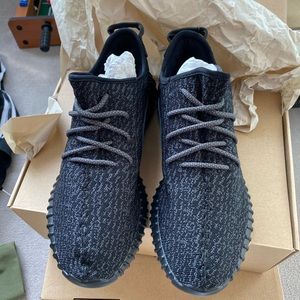 BRAND NEW YEEZY PRIATE BLACK 2015 RELEASE